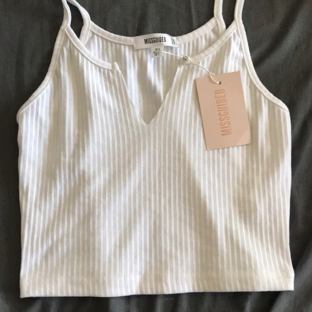 White notched crop top